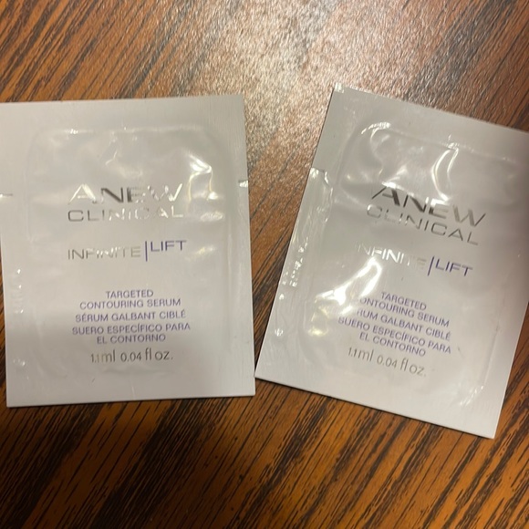 Universal anew clinical infinite lift targeted contouring serum 1.1ml each - Picture 1 of 3